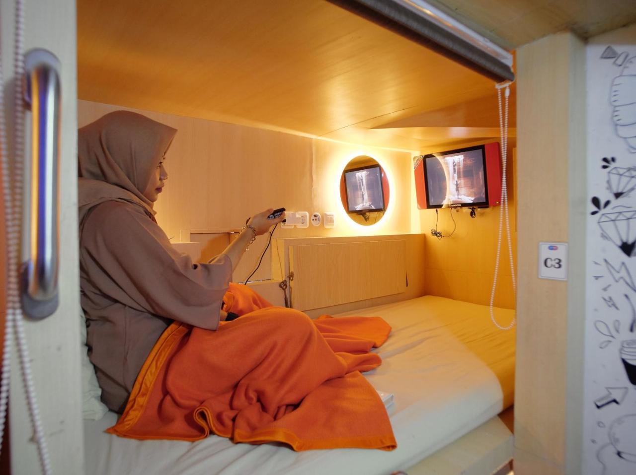 Inap At Capsule Hostel 반둥 외부 사진